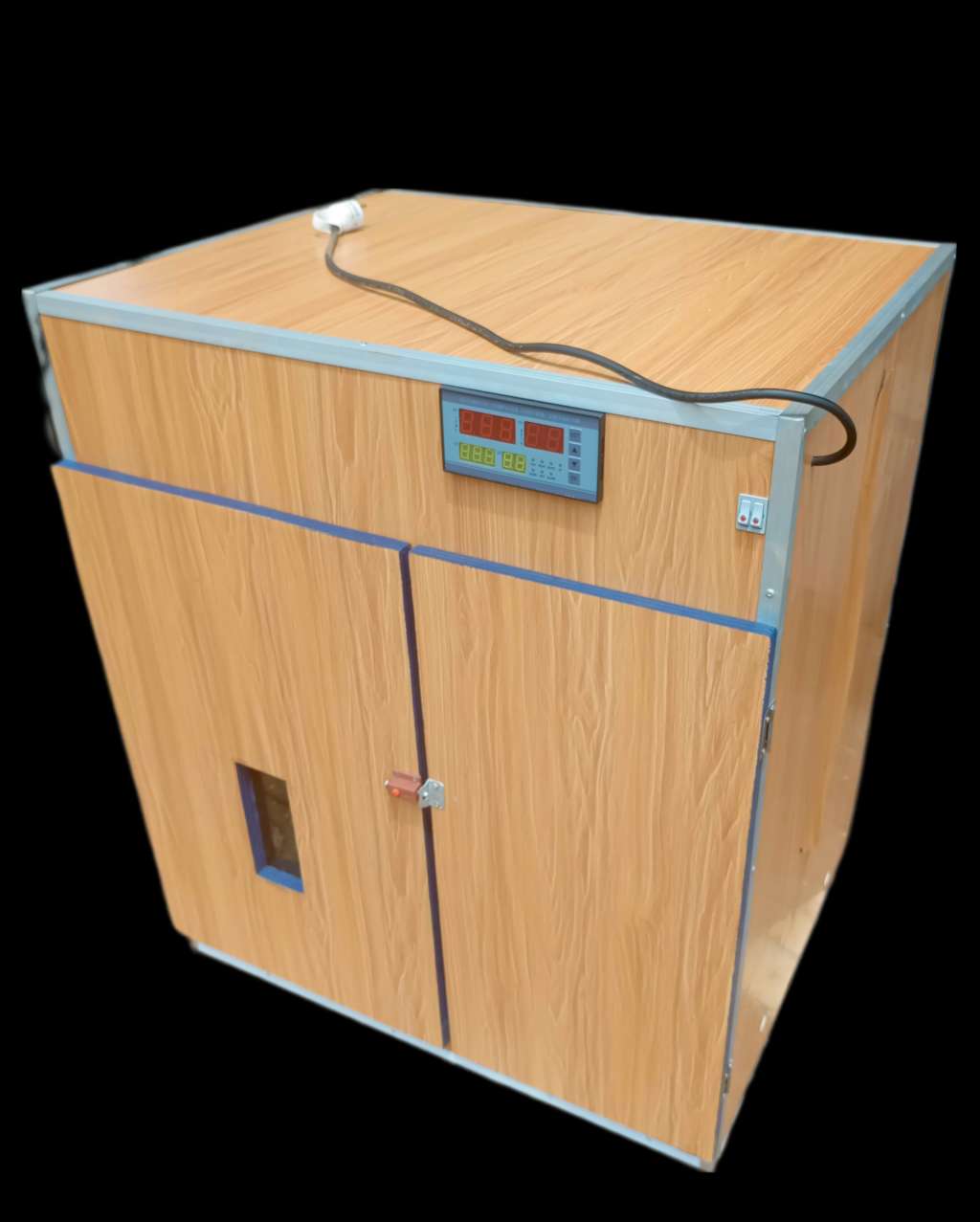  INCUBATEUR 528 ŒUFS AUTOMATIQUE