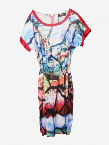  Robe courte manche avec bordure rouge