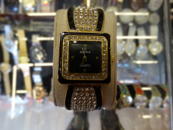  Gloria watch