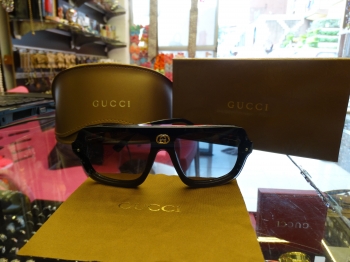  Lunette de soleil Gucci