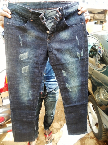  BF Jeans