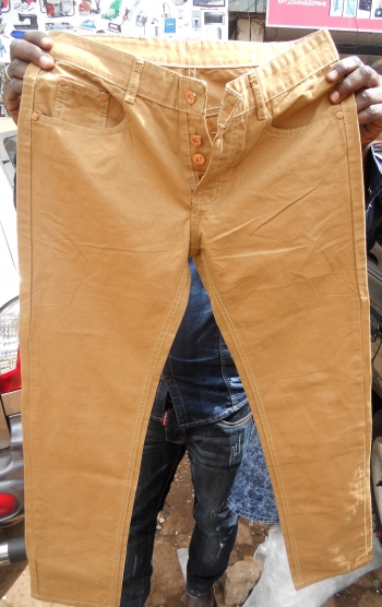  Responsive Jeans