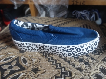  Vans panthère