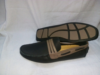  Mocassin Clarks noir maron pointure 42 à 45