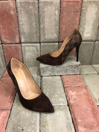  Stiletto Louis Vuitton