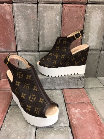  Mules  Louis Vuittons dark