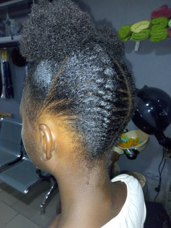  Deux chignons enfant 