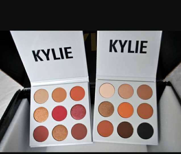  phare a paupiere KYLIE