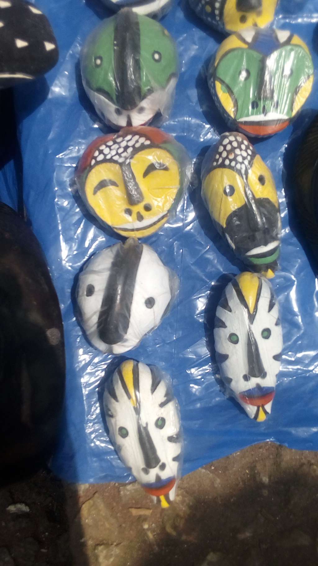  Boucles, masques Fang, masque Tikar, masque zebre