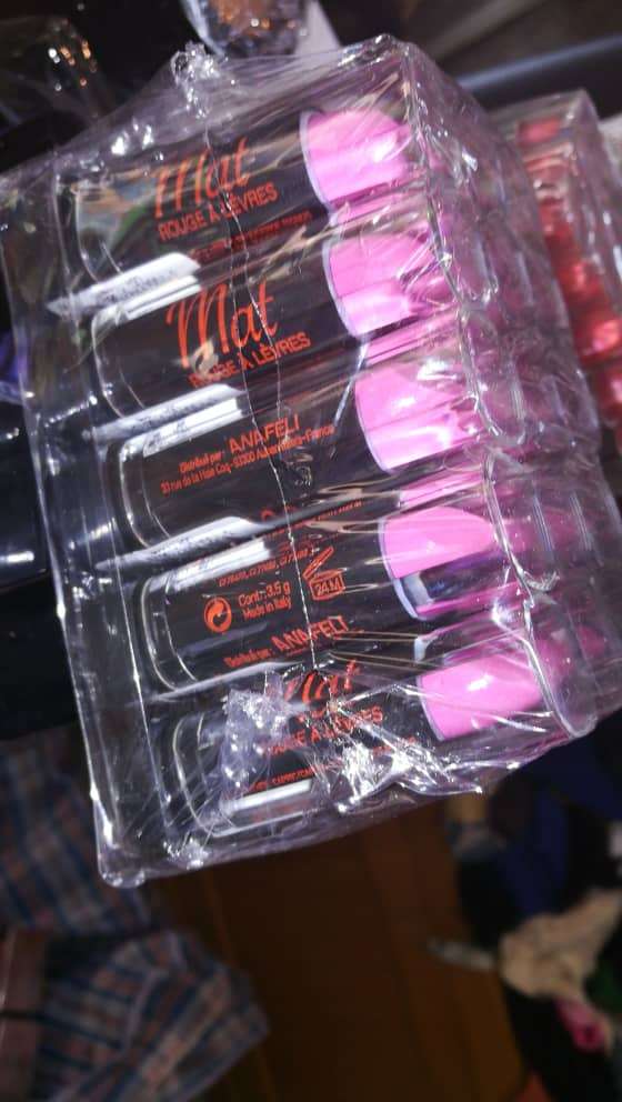  Rouge à lèvres Mat