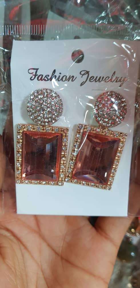  Boucle d'oreilles