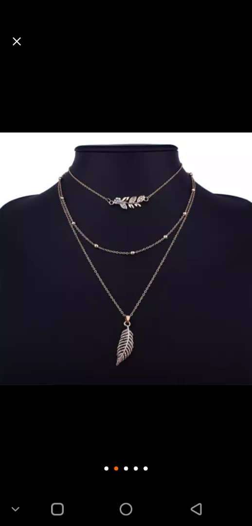  Collier