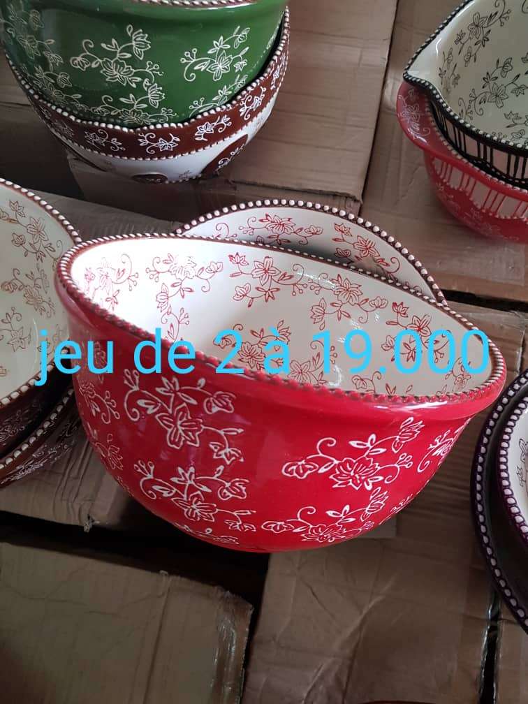  Assiste