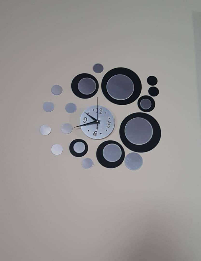  Montre murale decoratif