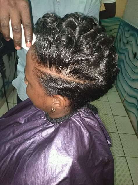  Coiffure cheveux 