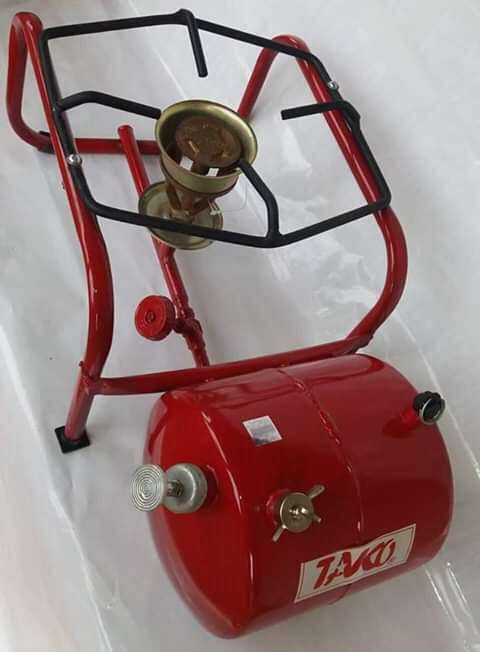  Réchaud à pétrole. Réservoir 5 litre