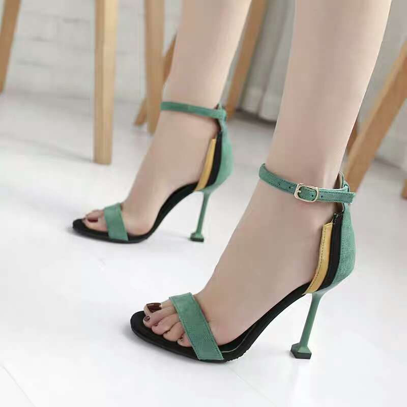  Escarpin
