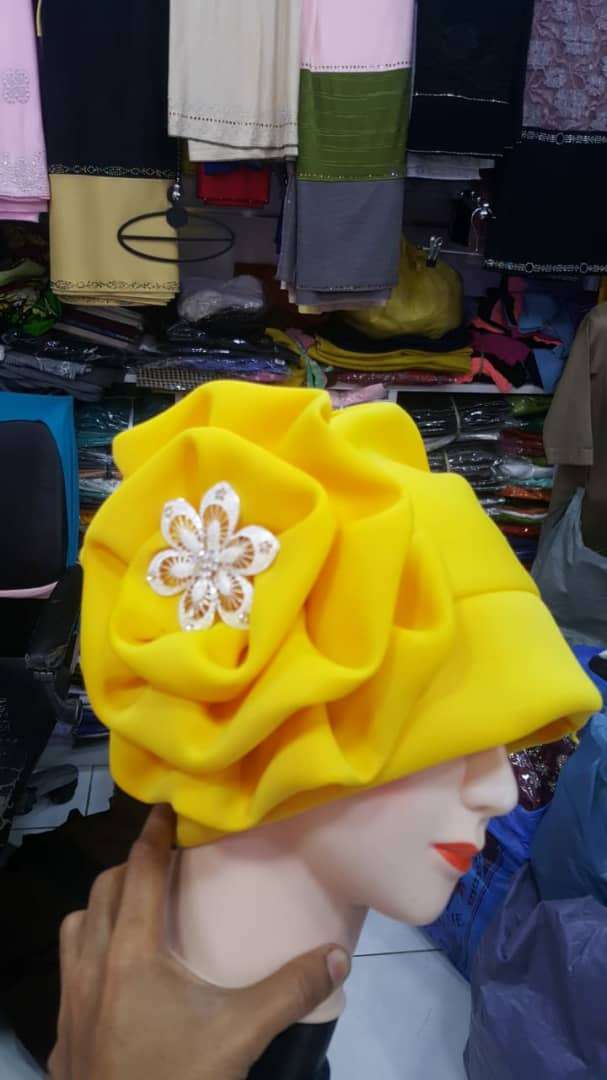  Chapeau cérémonial 