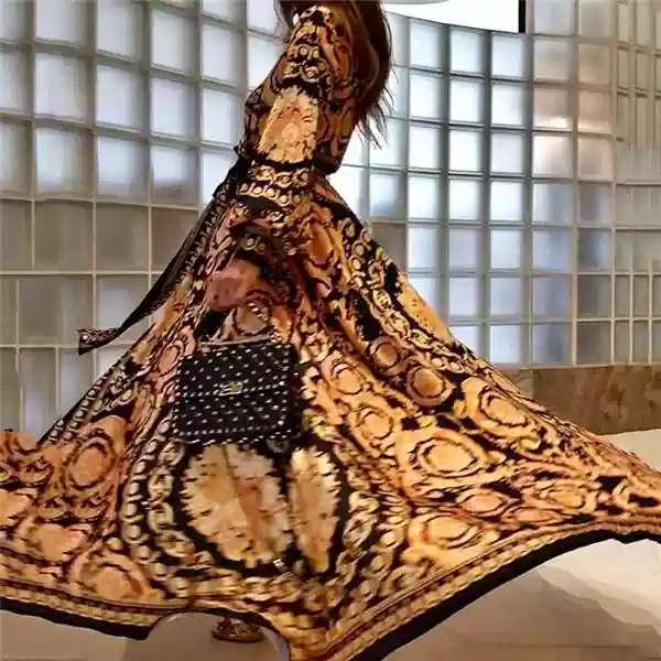  Robe 