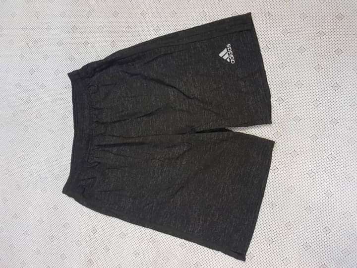  Tenue de  sport