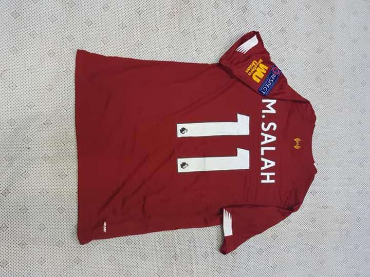  Tenu de sport de qualité Liverpool. 2019-2020