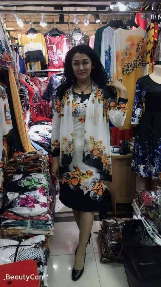  Robe dame, couleur dispo. ( vert,  rouge, orange) 