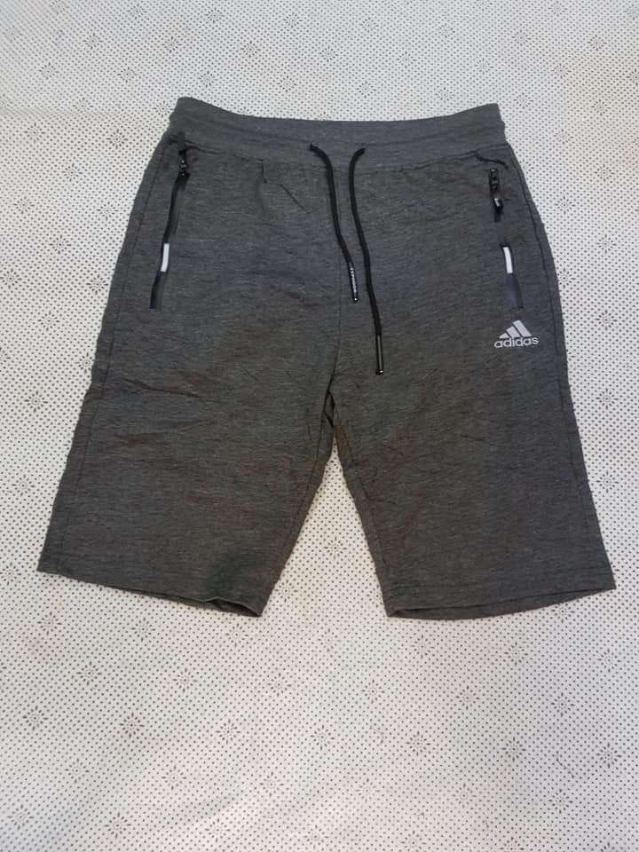  Short de qualité 