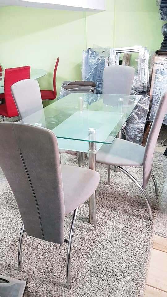  Sale à mangé complète 
