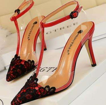  Escarpin