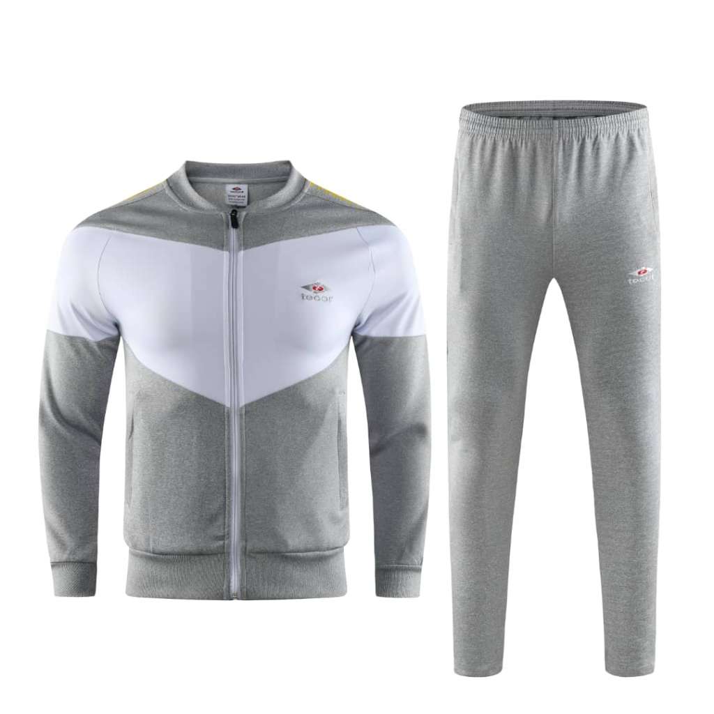  Ensemble