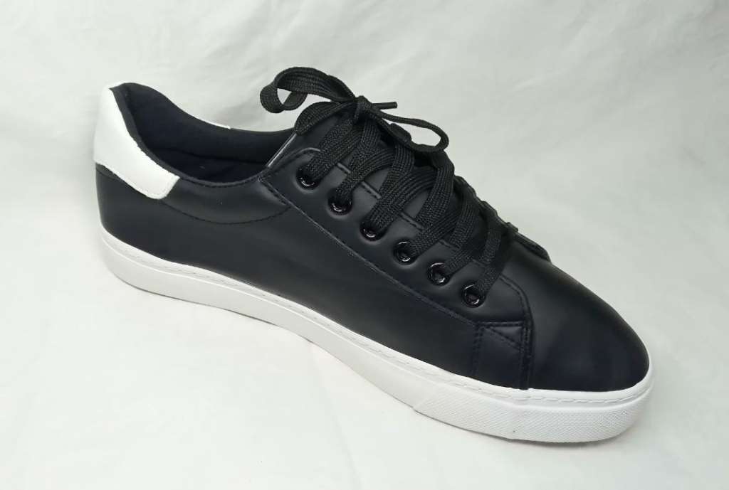  Tenis 