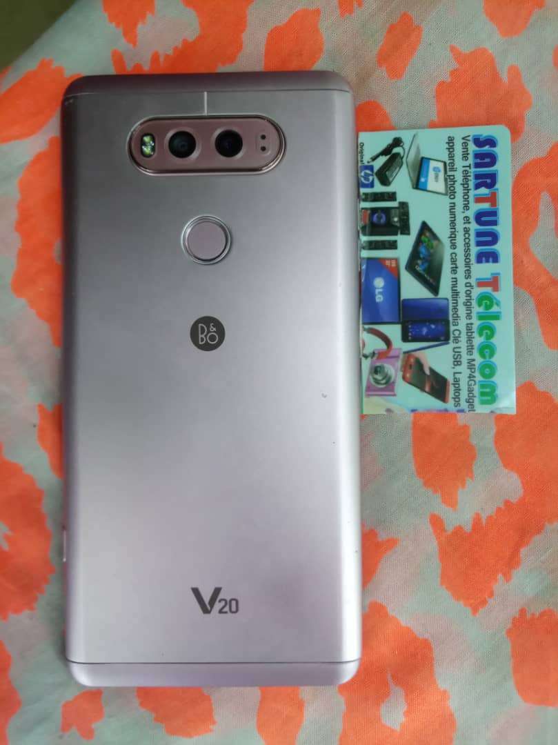  LG V20