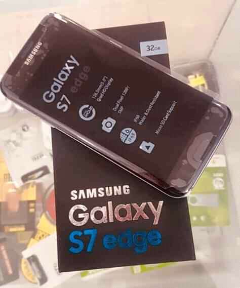  Samsung Galaxy S7 edge 32gb with all accessories 
