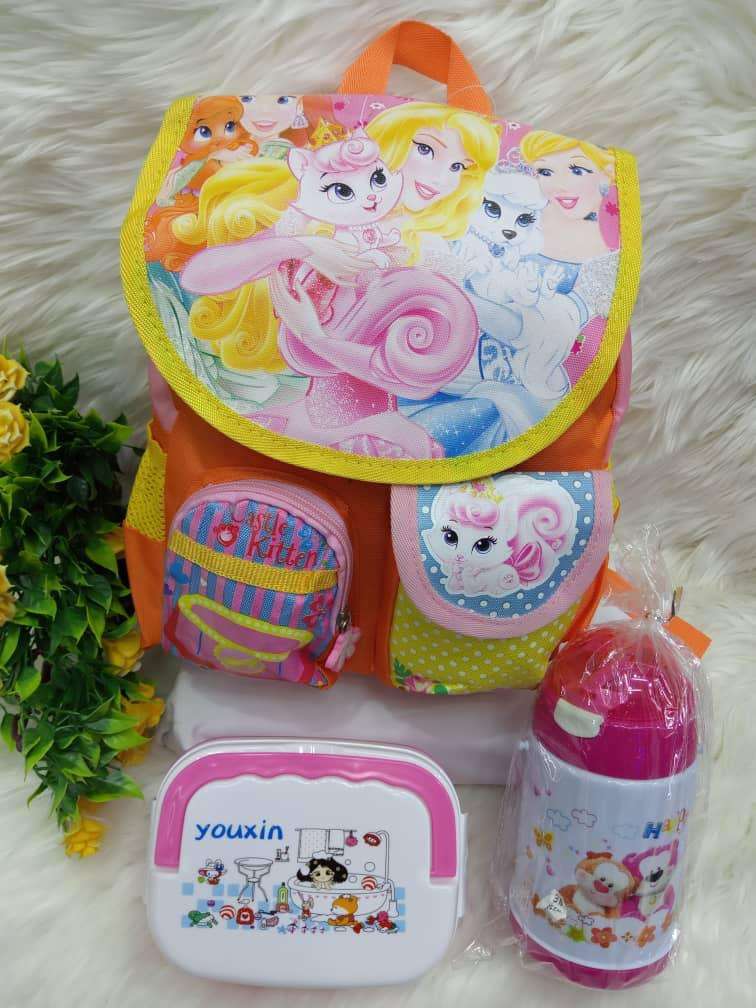  Sac de classe,  gourde,  gamelle bon prix