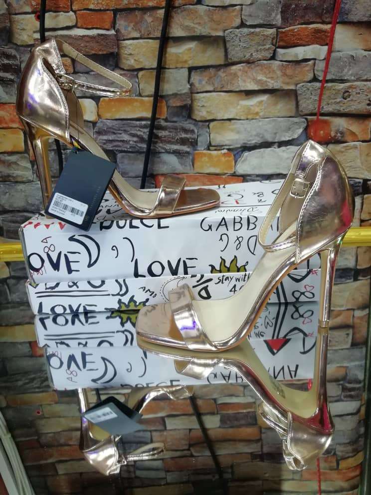  Chaussure dame