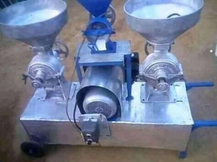  Machine à écraser avec deux moteur 