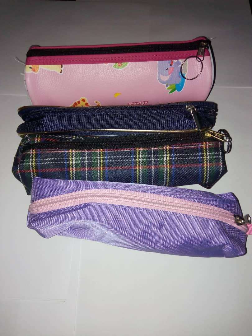  Trousse  