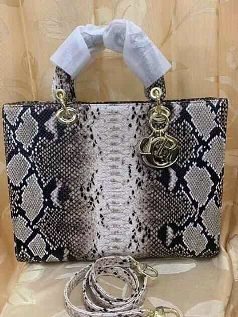  Quality bags 