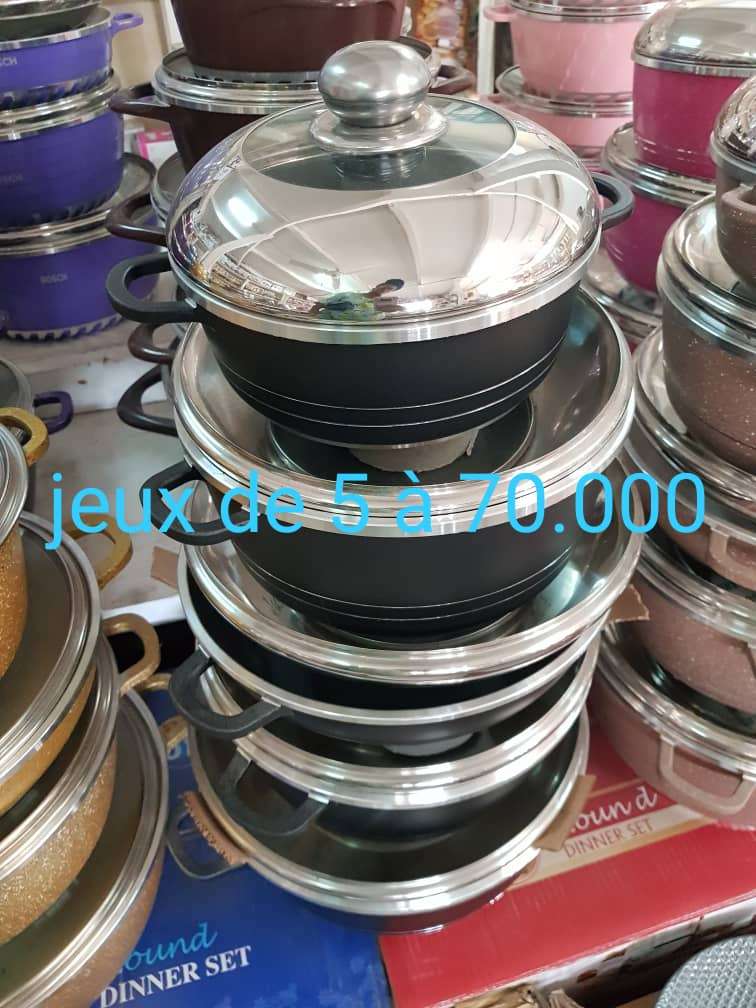  Jeu de marmites
