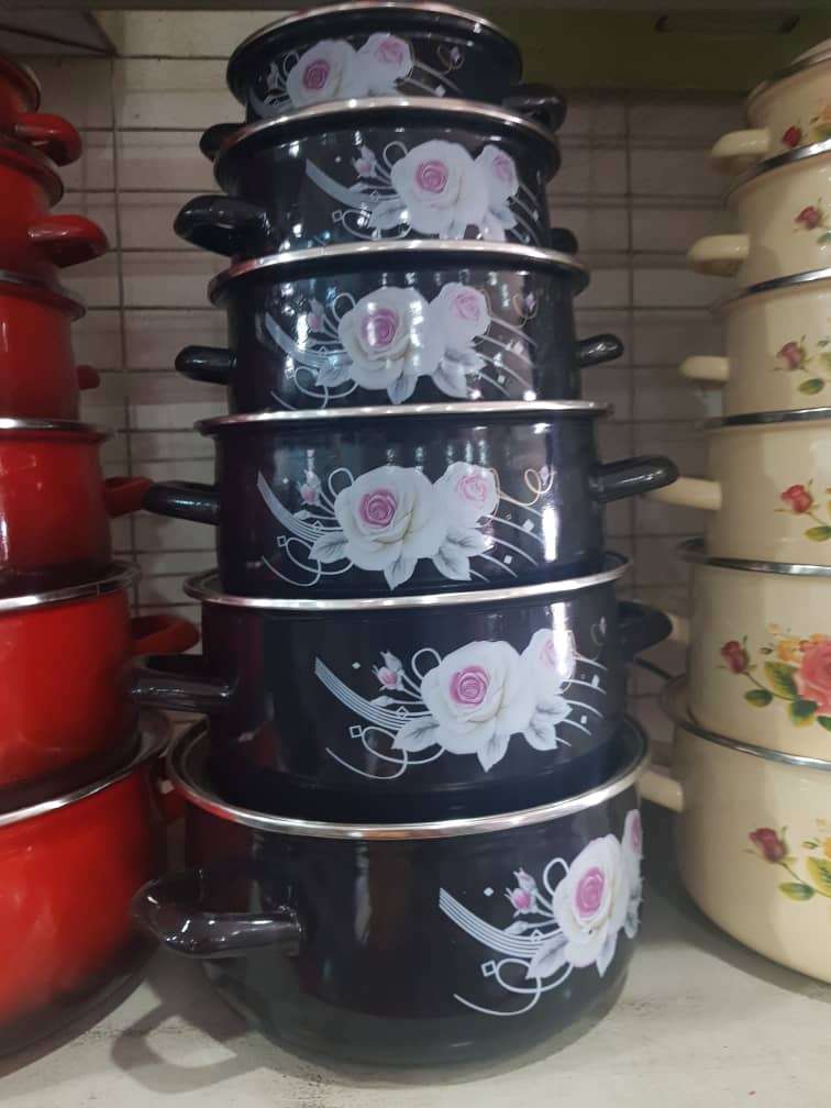  Jeu d'assiettes