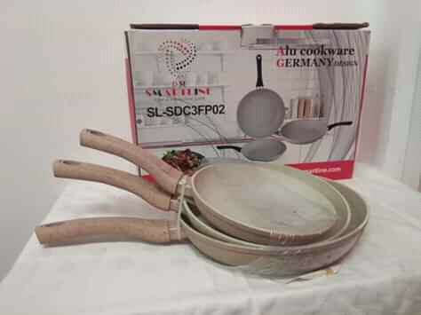  Jeu de 3 poêles 