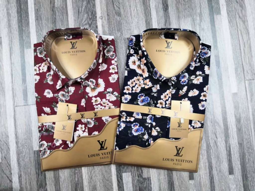  Chemise