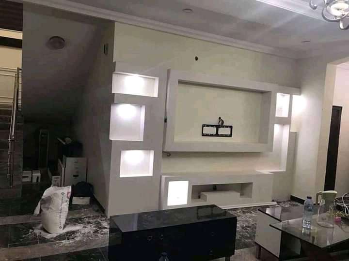  Meuble et finition en batiment