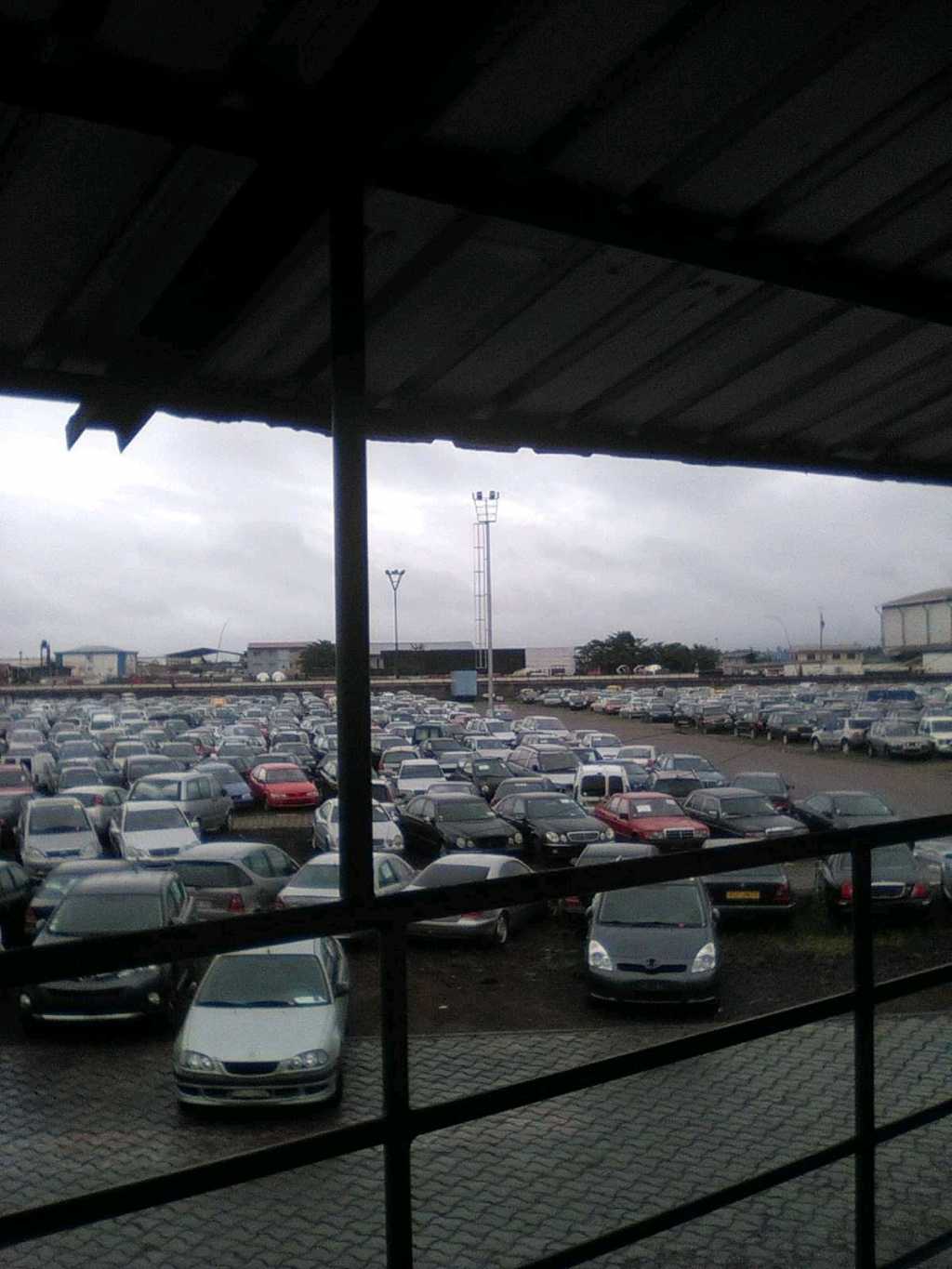  Douane  -  transit  -  import  - export Au cameroun 
