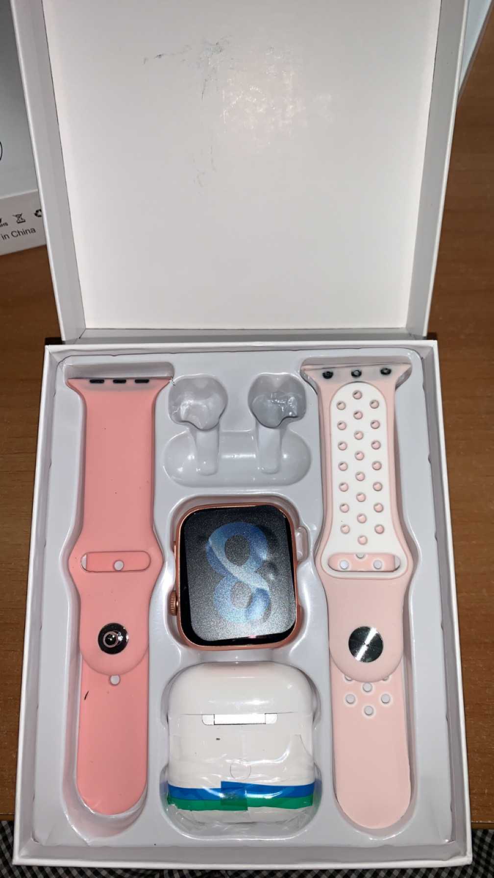  Montres connectées + AirPod 