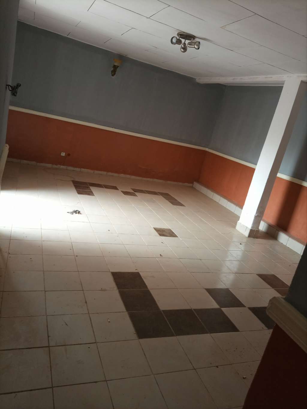  Un vaste appartements ultra moderne a louer Au quartier Tam-tam biyema-ssi