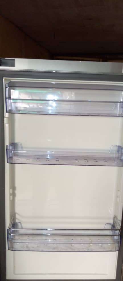  Congélateur frigo en vente dans la ville de Yaoundé