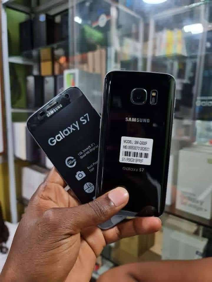  SAMSUNG GALAXY S7 | 32GB 4GB RAM | USA AUTHENTIQUE
