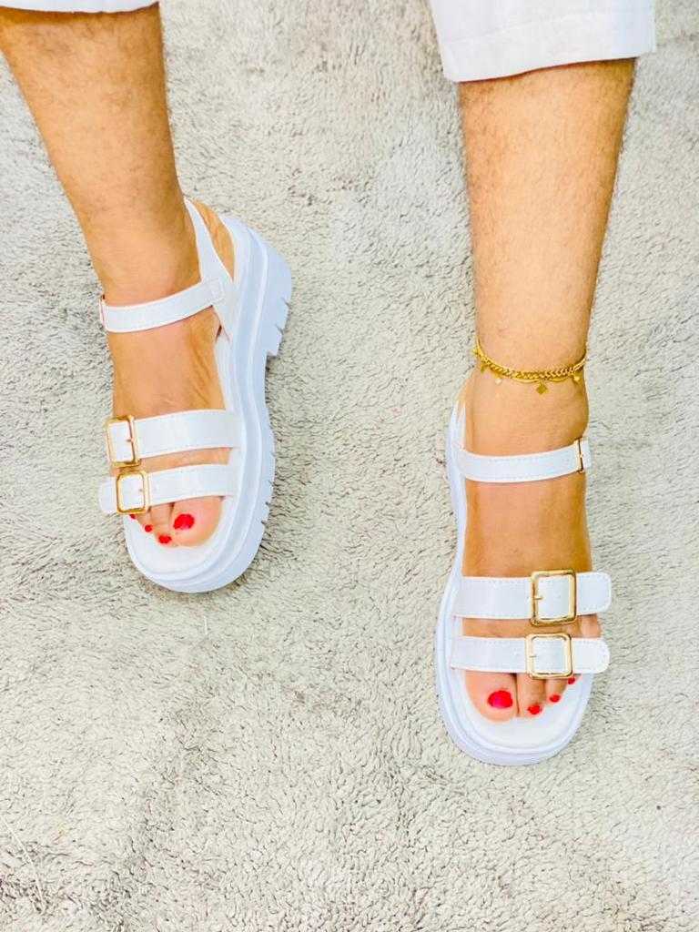  Chaussures et sacs pour femmes 