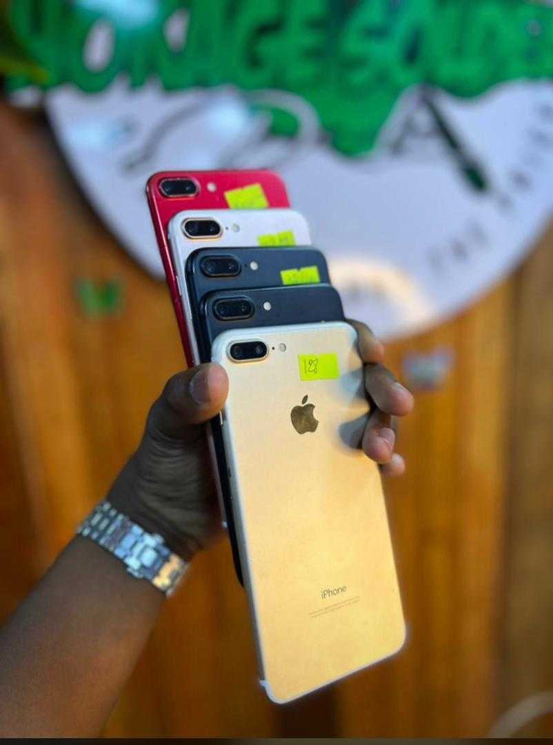  iPhone 7+ 128Go